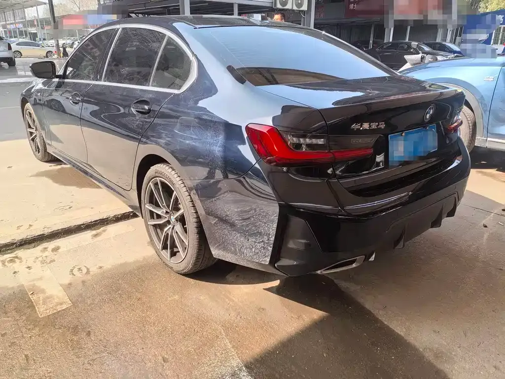 BMW 3 Series 2023 из CN, фото 4