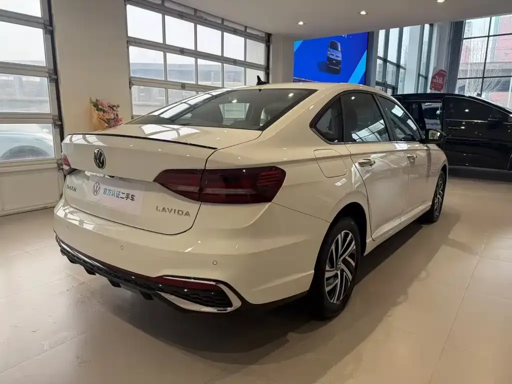 Volkswagen Lavida 2024 из CN, фото 2