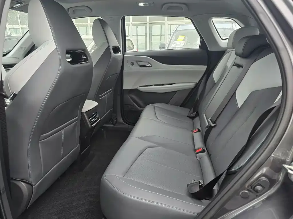 Changan UNI-Z 2024 из CN, фото 2