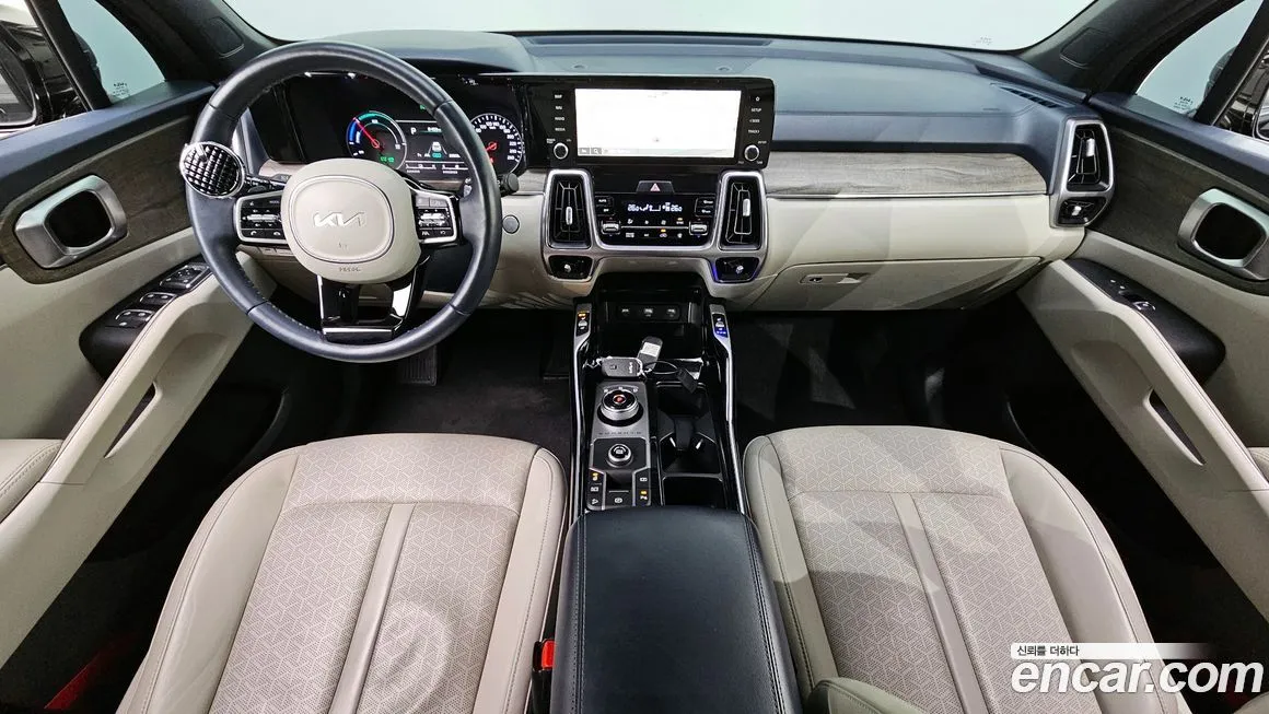 Kia Sorento — фото 7