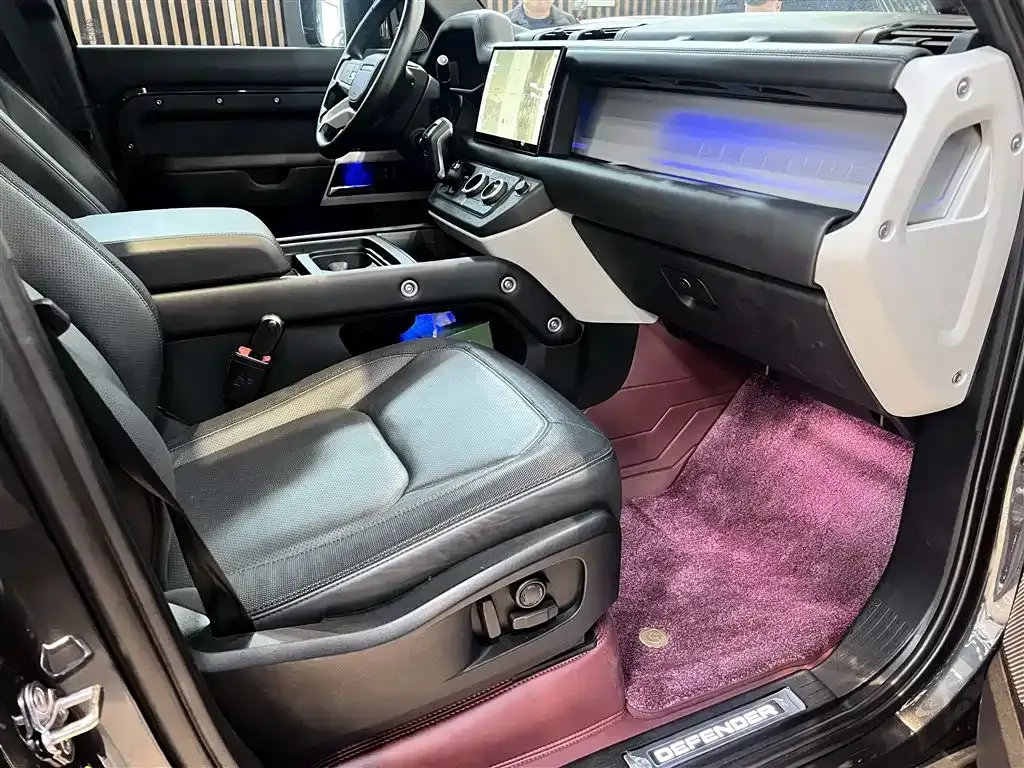 Land Rover Defender 2023 из CN, фото 4