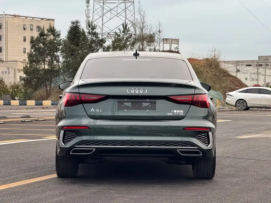 Audi A3 — фото 2