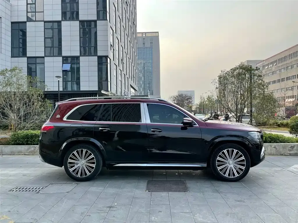 Mercedes-Benz GLS — фото 3