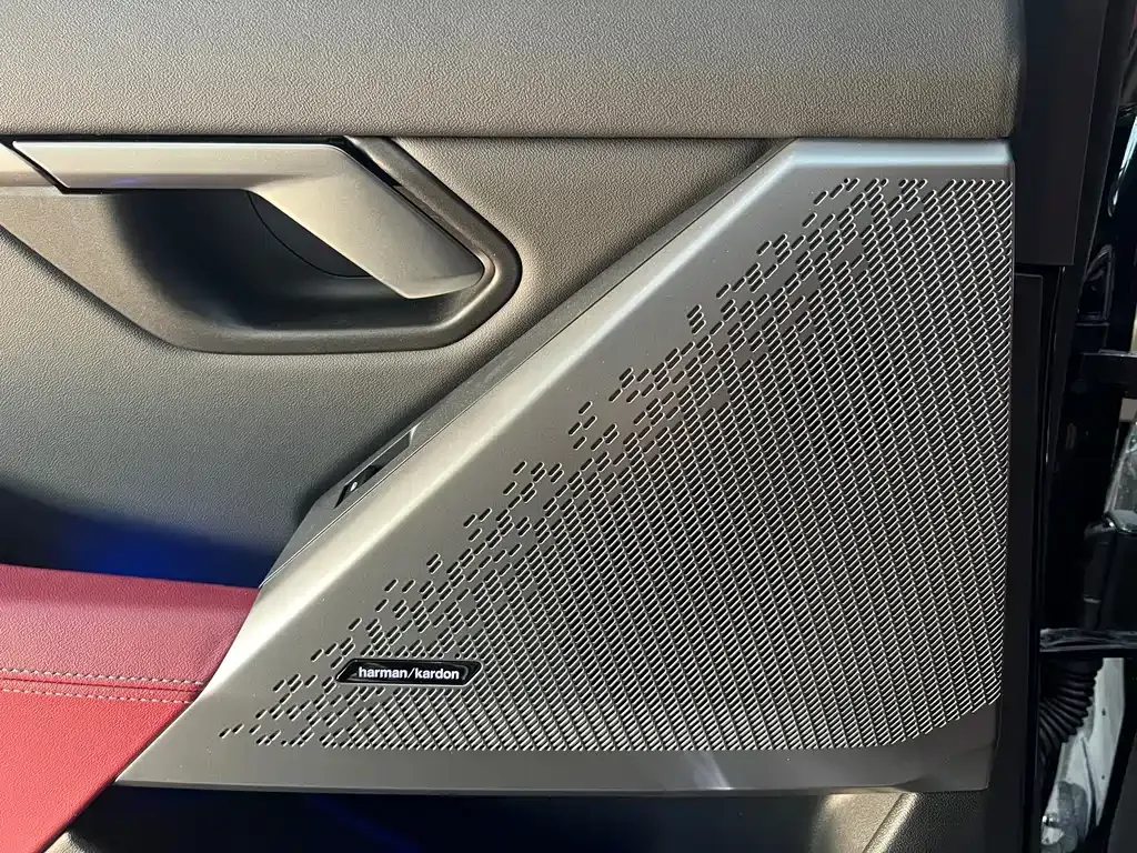 BMW 5 Series — фото 9