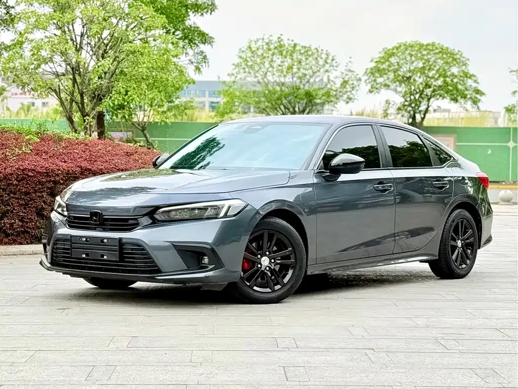 Honda Civic — фото 1