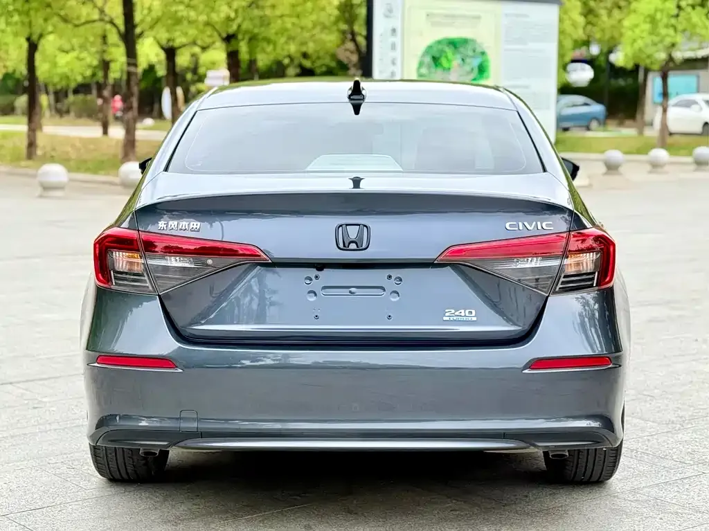 Honda Civic — фото 4