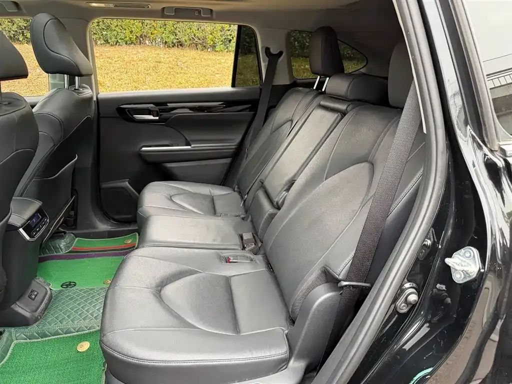 Toyota Highlander 2023 из CN, фото 7