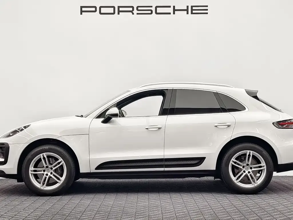 Porsche Macan — фото 6