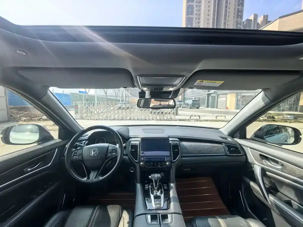 Honda UR-V 2023 из CN, фото 5
