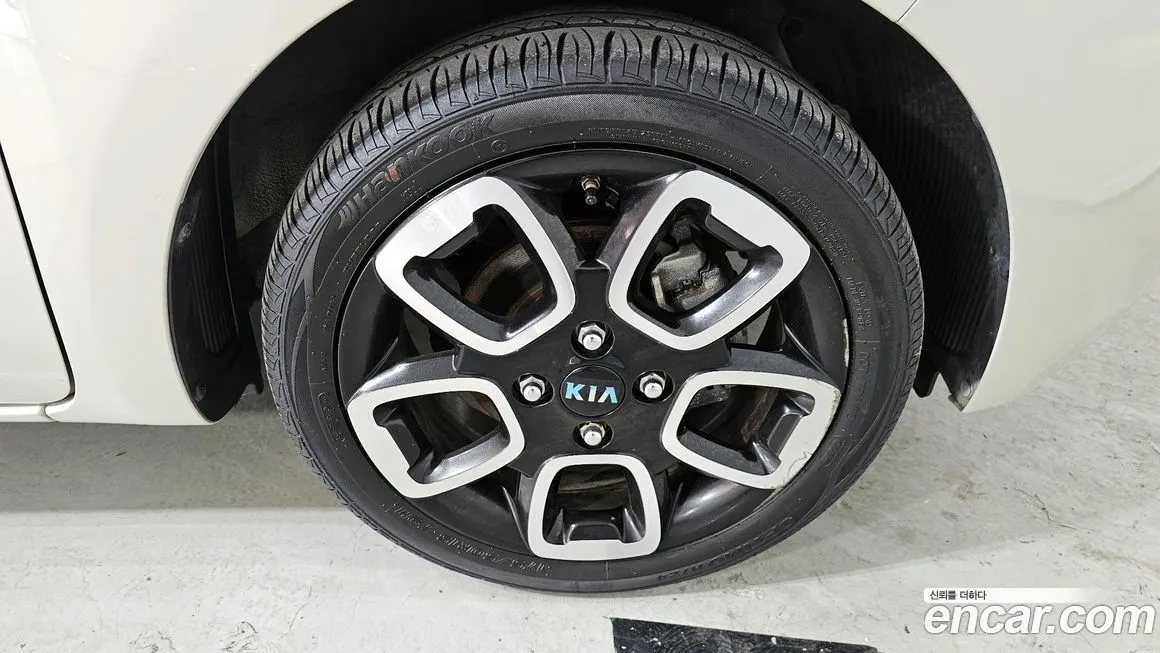 Kia RAY — фото 10