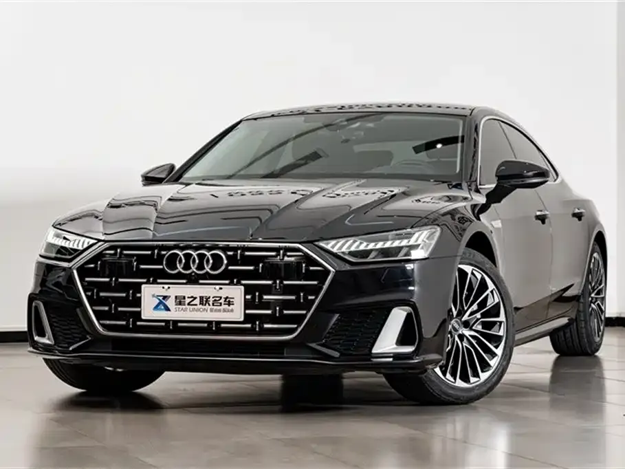 Audi A7L — фото 7