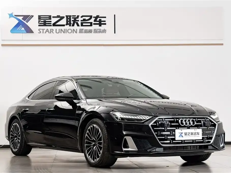 Audi A7L — фото 2