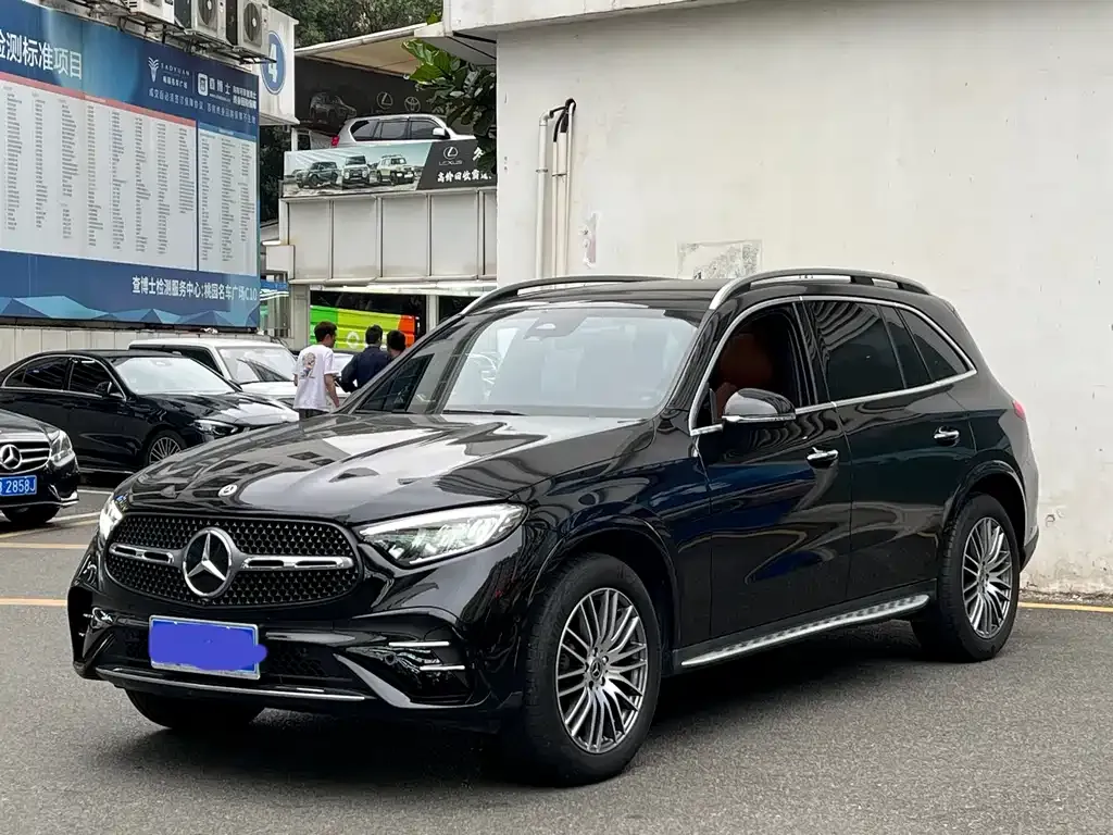 Mercedes-Benz GLC — фото 10
