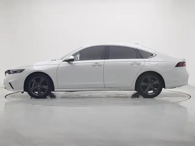 Honda Inspire — фото 2