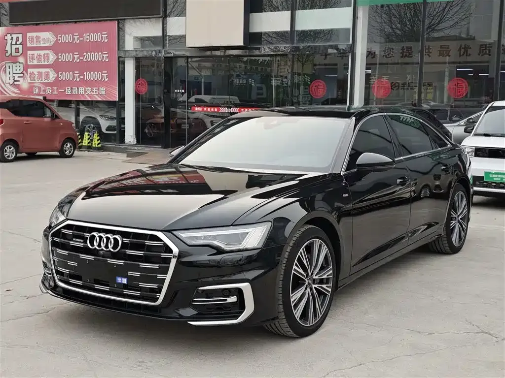 Audi A6L — фото 1