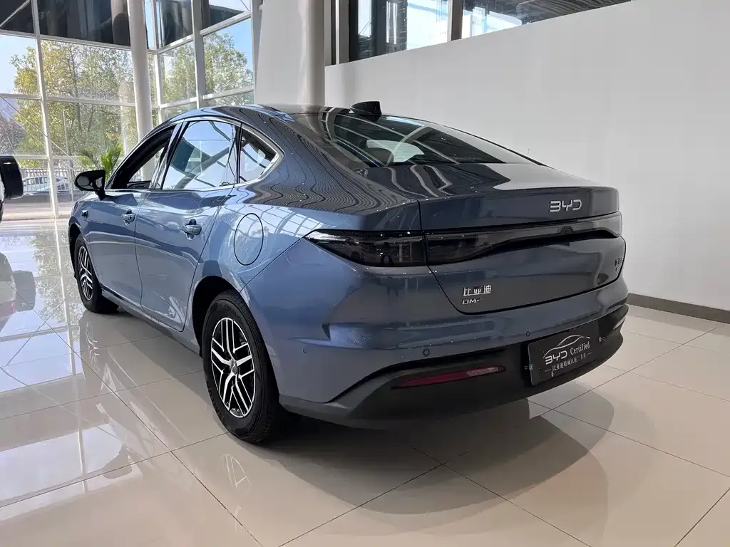 BYD Seal 05 DM-i — фото 7
