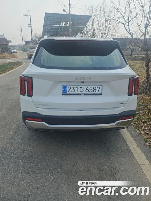 Kia Sorento — фото 7