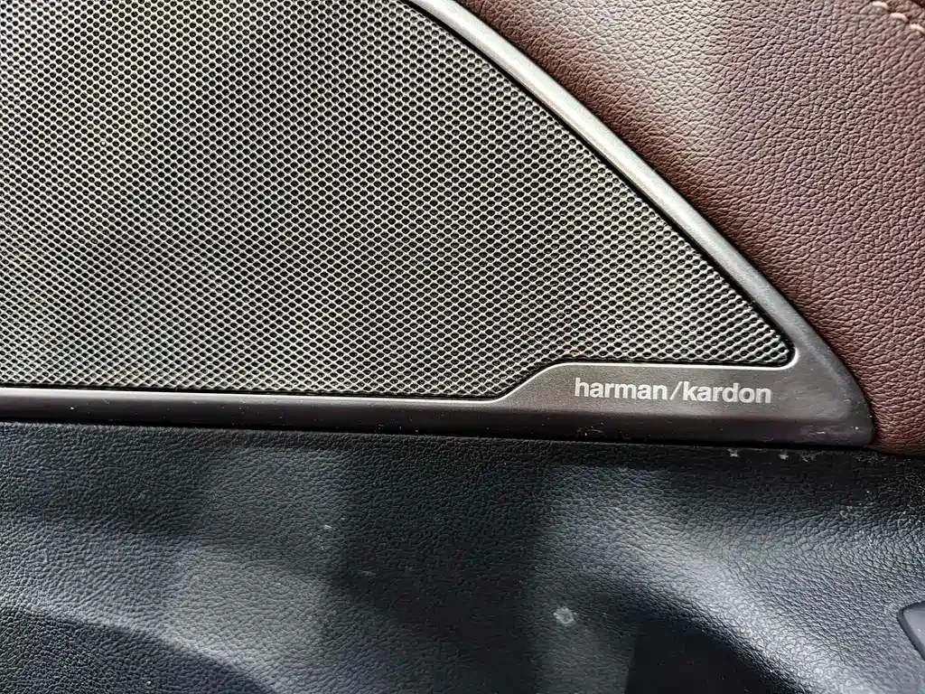 BMW 5 Series — фото 10