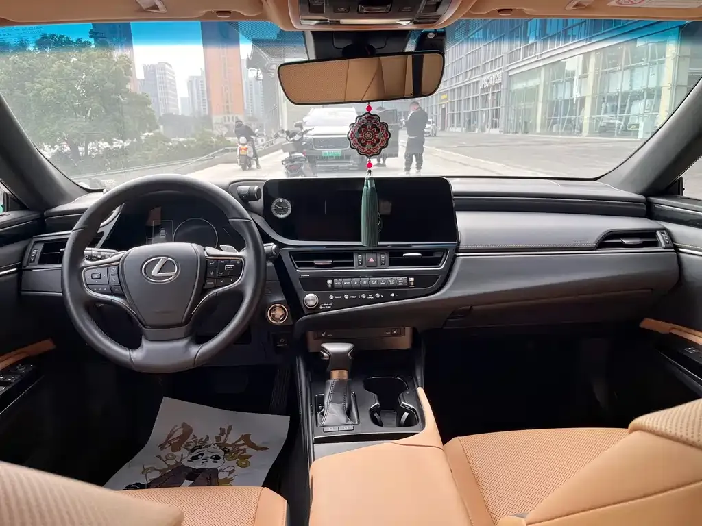 Lexus ES 2024 из CN, фото 9