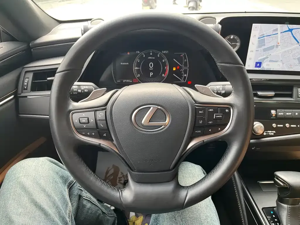 Lexus ES 2024 из CN, фото 3