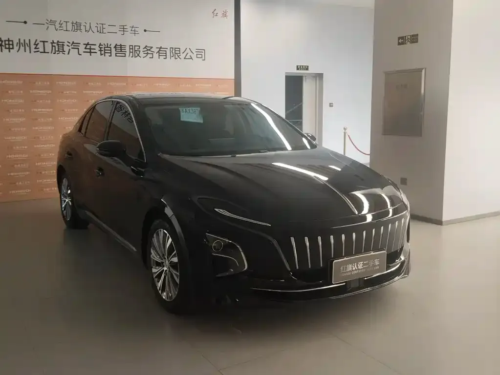 Hongqi E-QM5 — фото 2