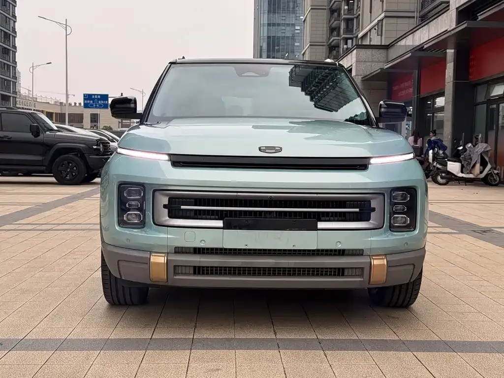 Geely Icon 2023 из CN, фото 2