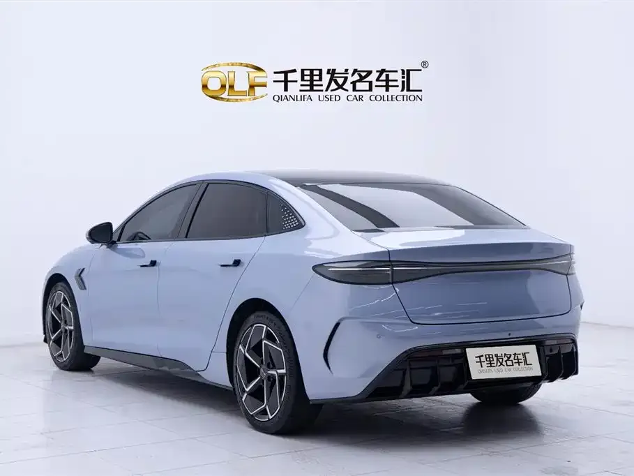 BYD Seal — фото 6
