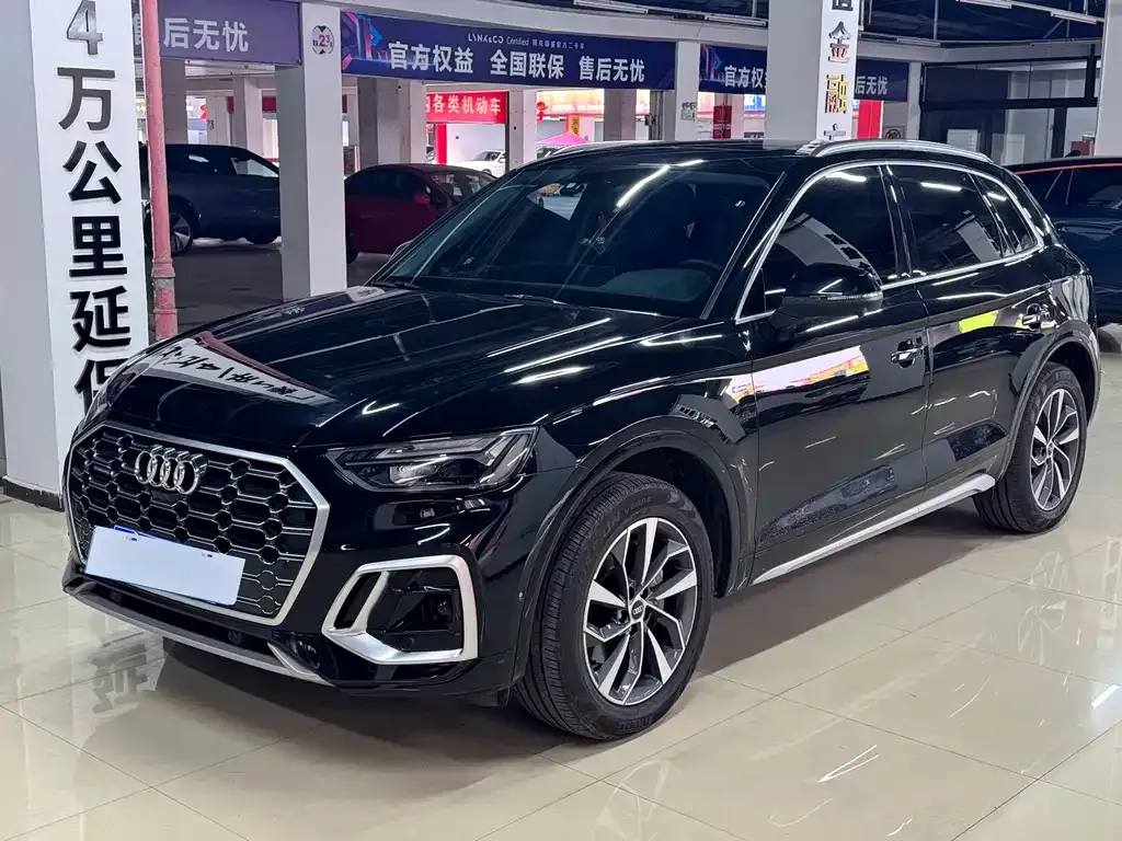 Audi Q5L 2022 из CN, фото 1