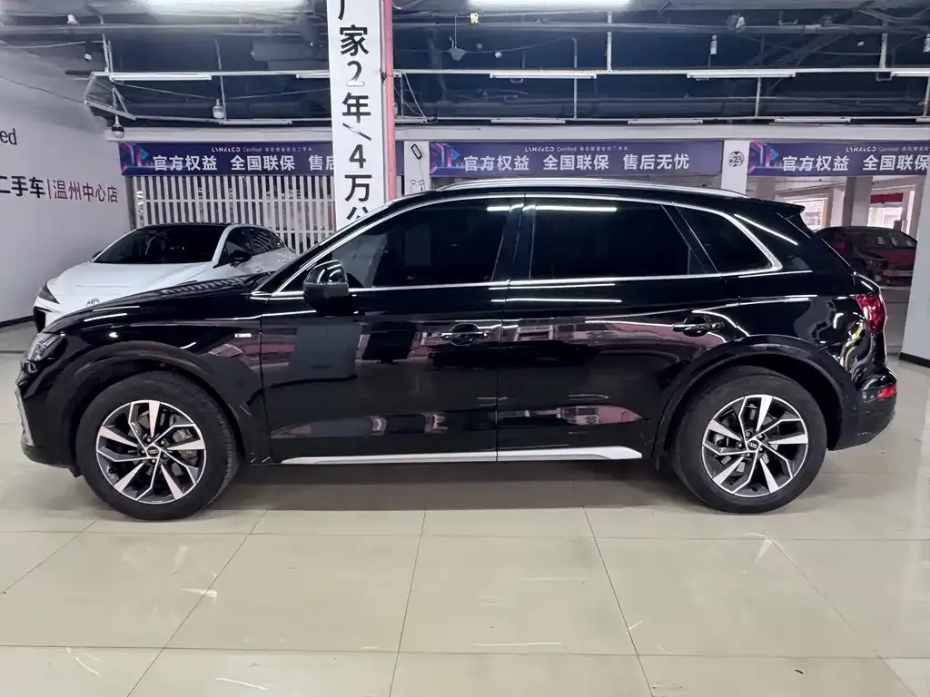 Audi Q5L 2022 из CN, фото 8