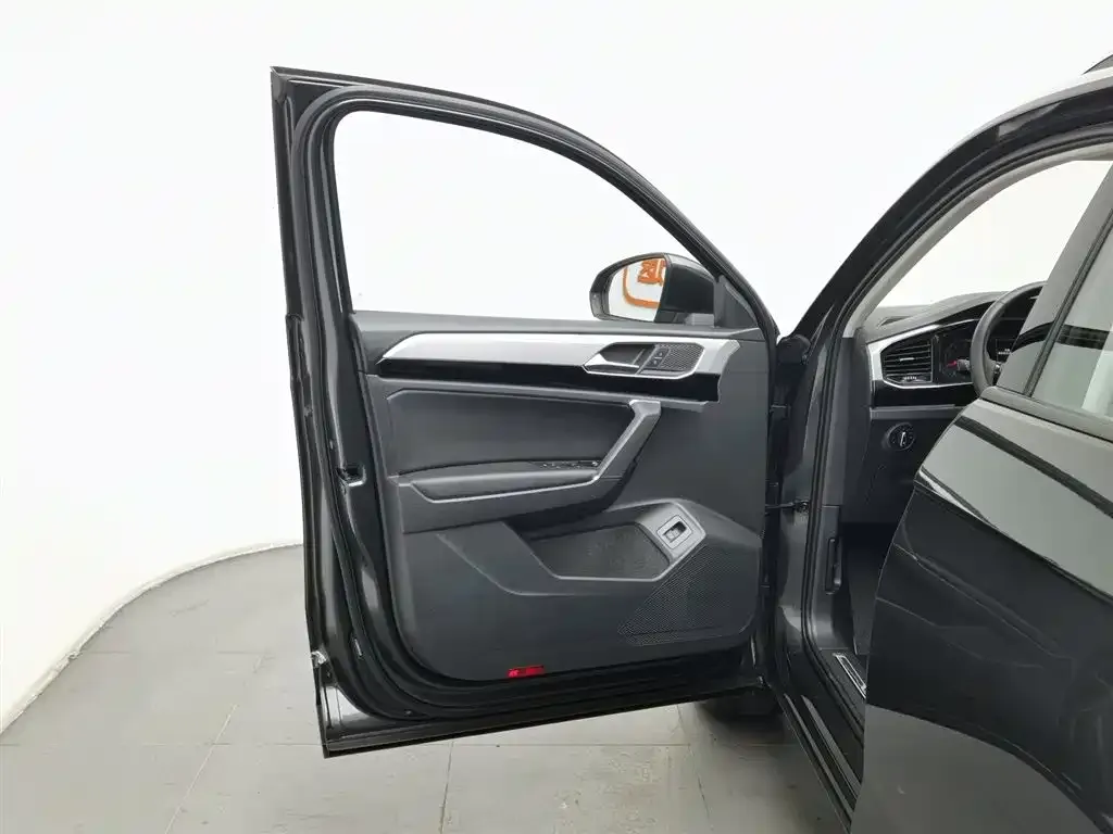 Volkswagen Tayron 2022 из CN, фото 4