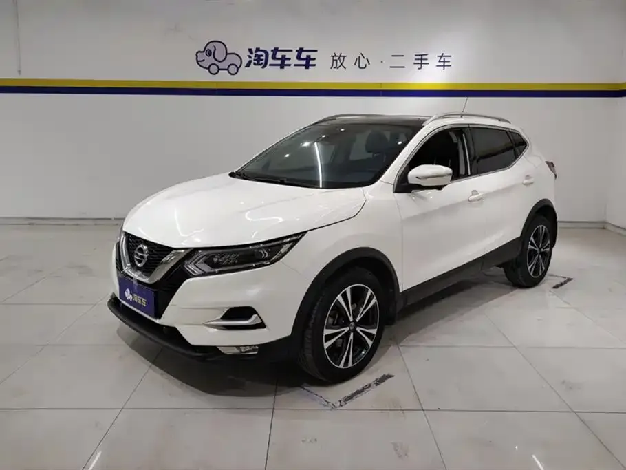 Nissan Qashqai — фото 1