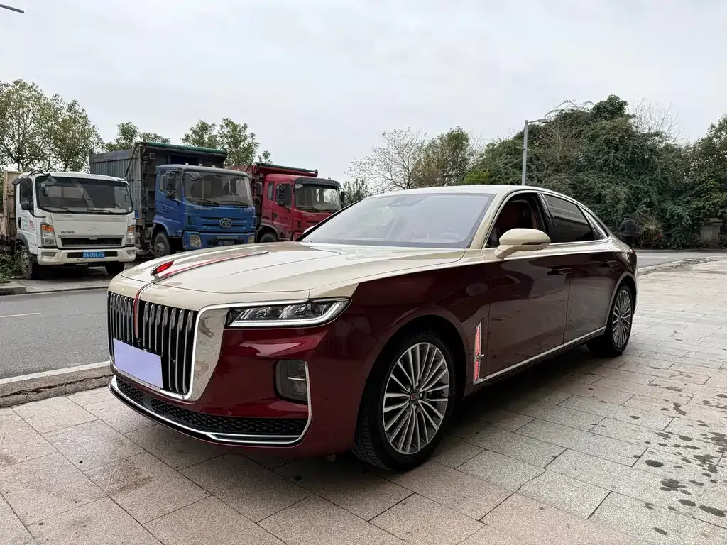 Hongqi H9 — фото 1