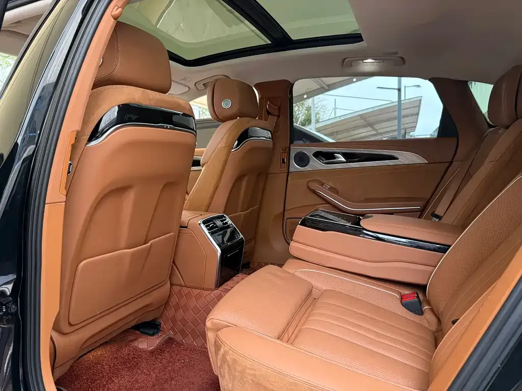 Hongqi H9 — фото 2