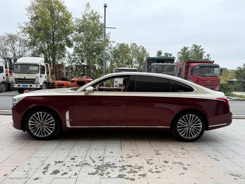 Hongqi H9 — фото 8