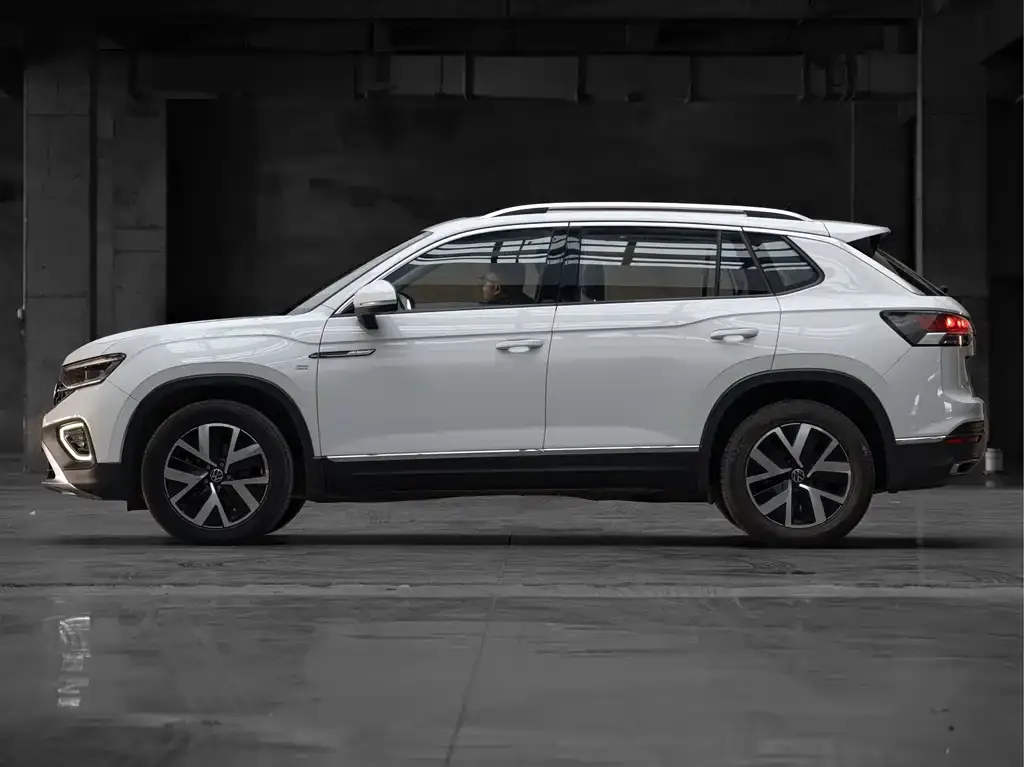 Volkswagen Tayron 2023 из CN, фото 3
