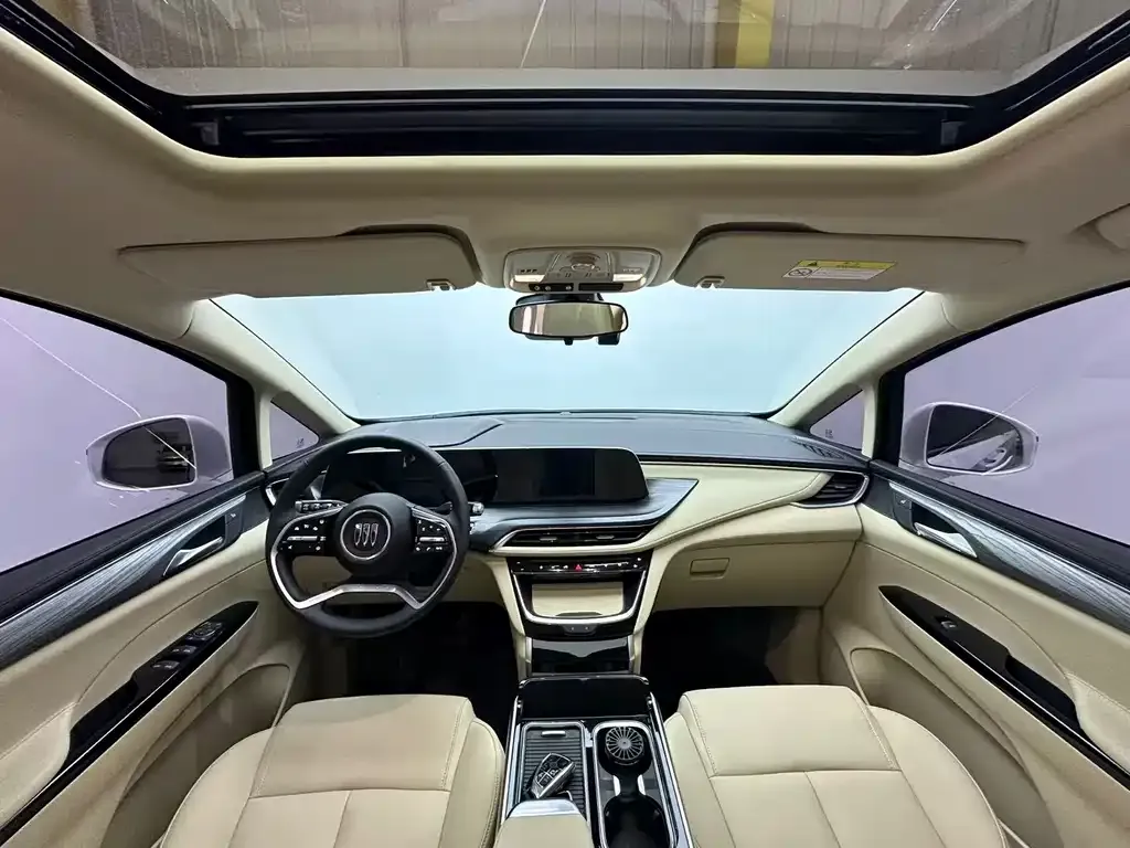 Buick GL8 Hybrid — фото 8