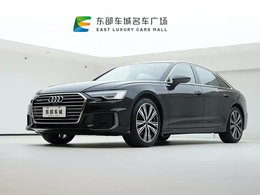 Audi A6L — фото 1
