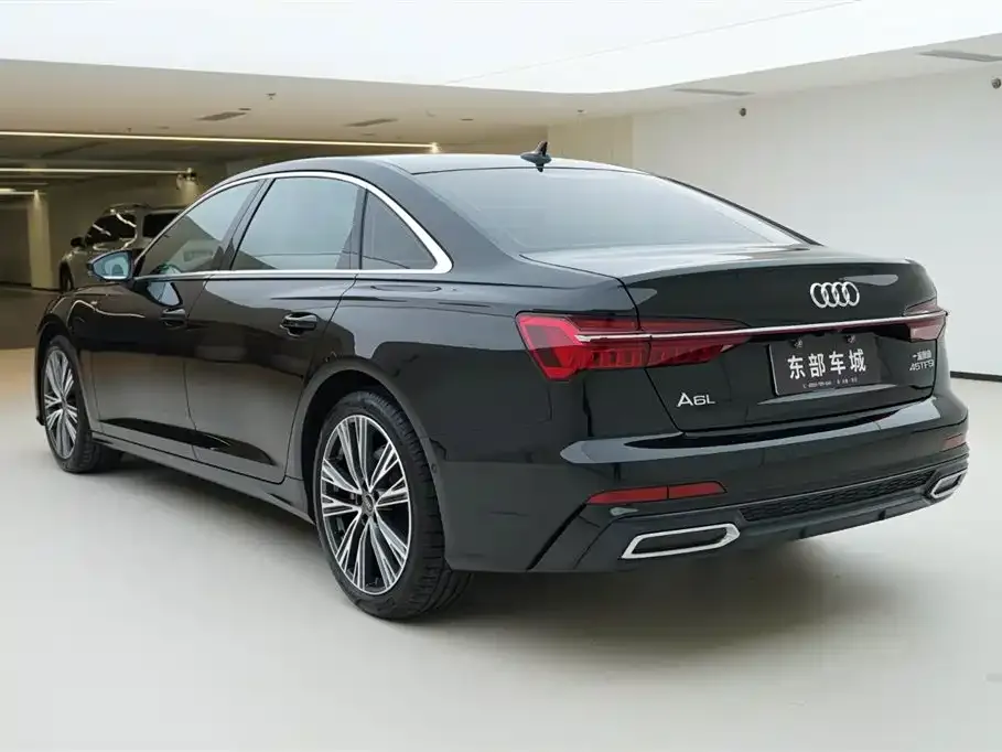 Audi A6L — фото 5