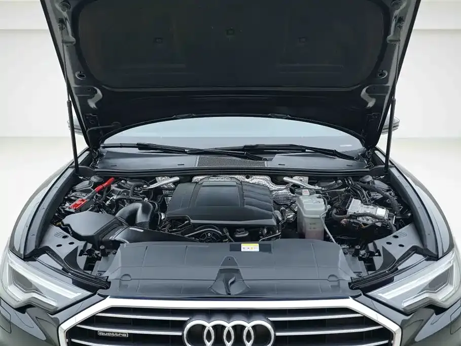 Audi A6L — фото 6