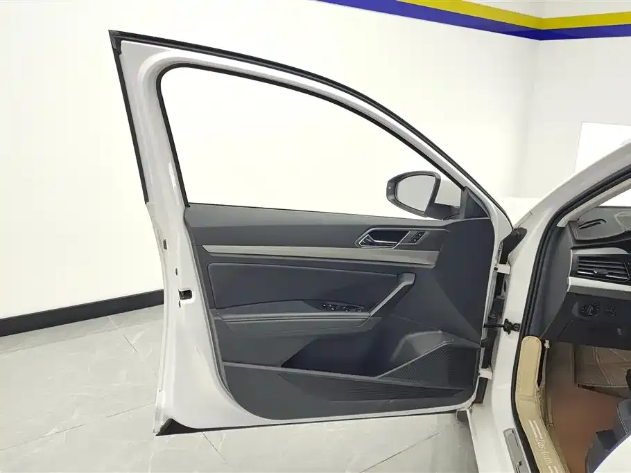 Volkswagen Lavida 2021 из CN, фото 5