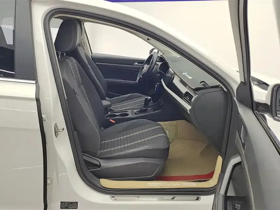 Volkswagen Lavida 2021 из CN, фото 6