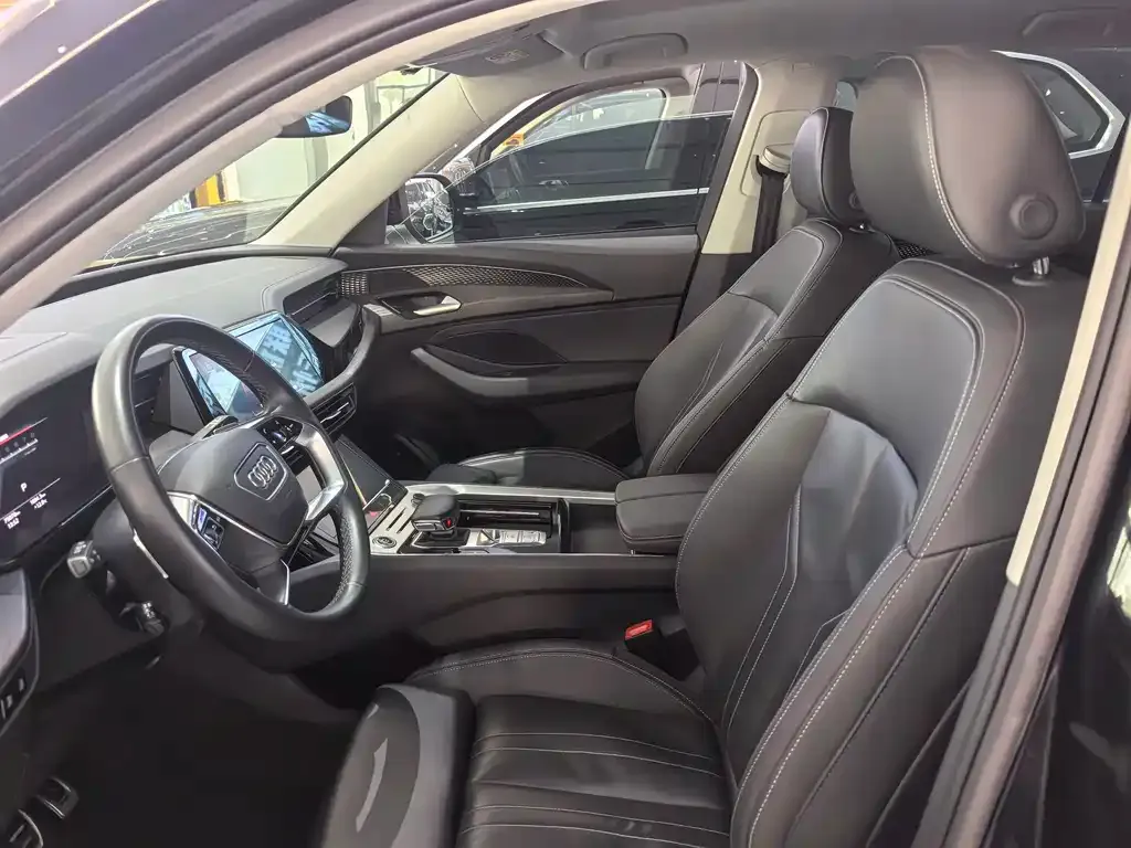Audi Q6 2024 из CN, фото 9