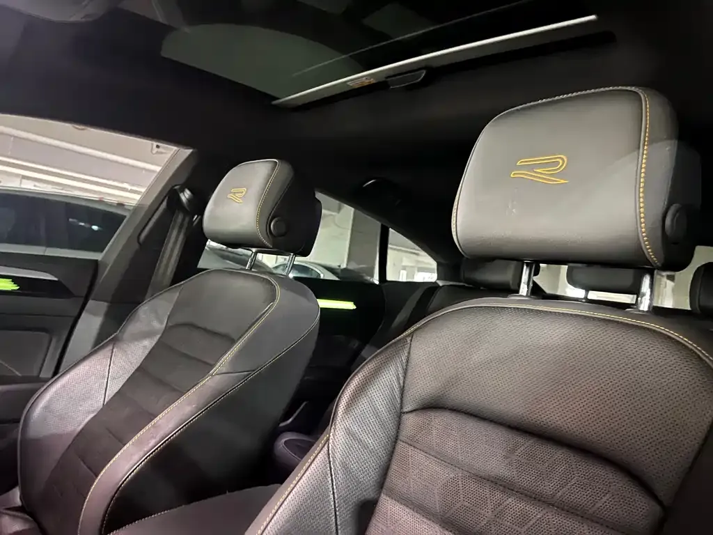 Volkswagen CC 2023 из CN, фото 6