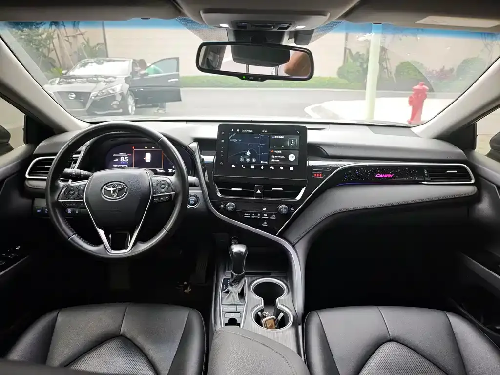 Toyota Camry 2021 из CN, фото 3