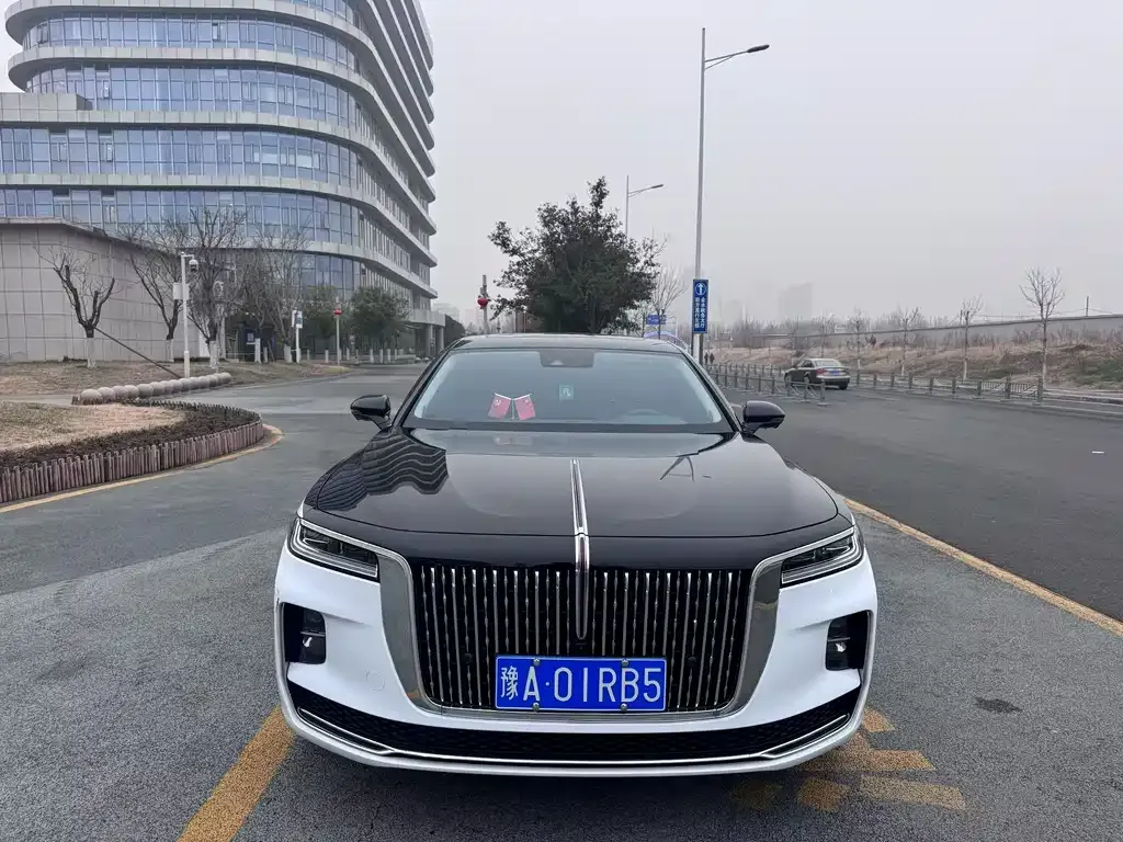 Hongqi H9 — фото 4