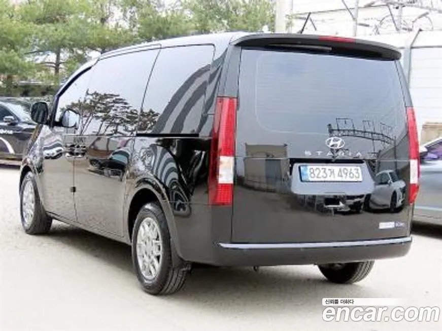 Hyundai Staria — фото 10