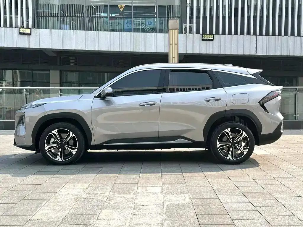 Geely Galaxy L7 — фото 9