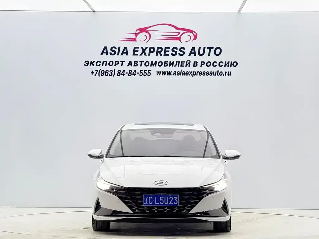 Hyundai Elantra 2023 из CN, фото 3