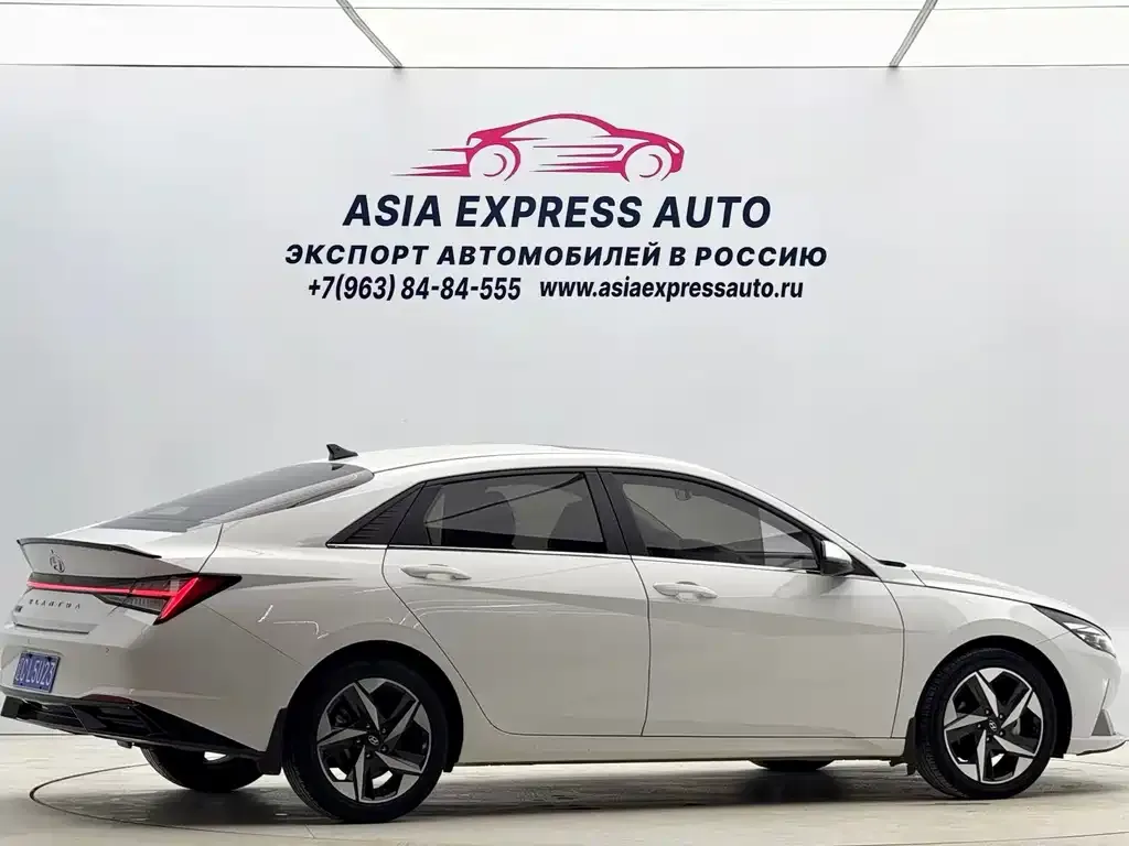 Hyundai Elantra 2023 из CN, фото 6