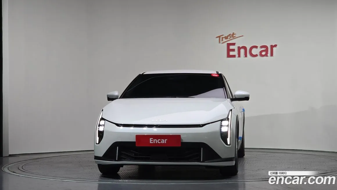 Kia EV4 2026 из KR, фото 2